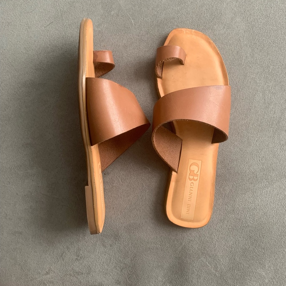 Gianni Bini Sandals